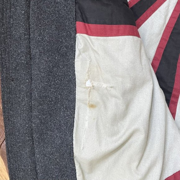 Al Wissam Mens Varsity Bomber Jacket - Picture 6 of 8